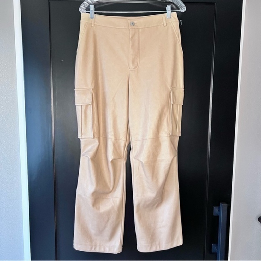NWT 7 for all mankind women’s tan faux leather cargo pants size medium